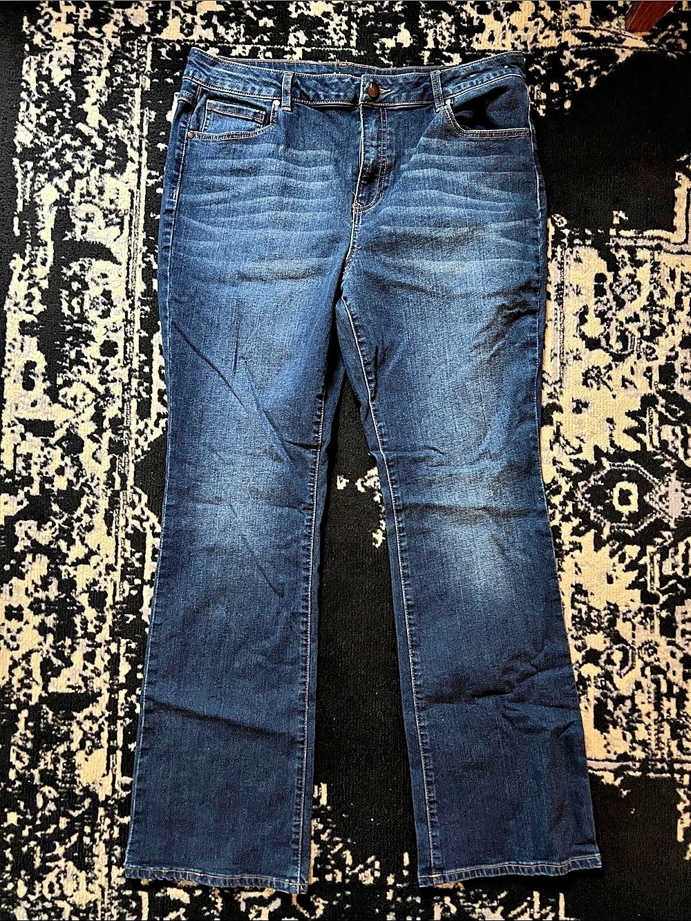 D. jeans classic fit Jeans dark wash size 16